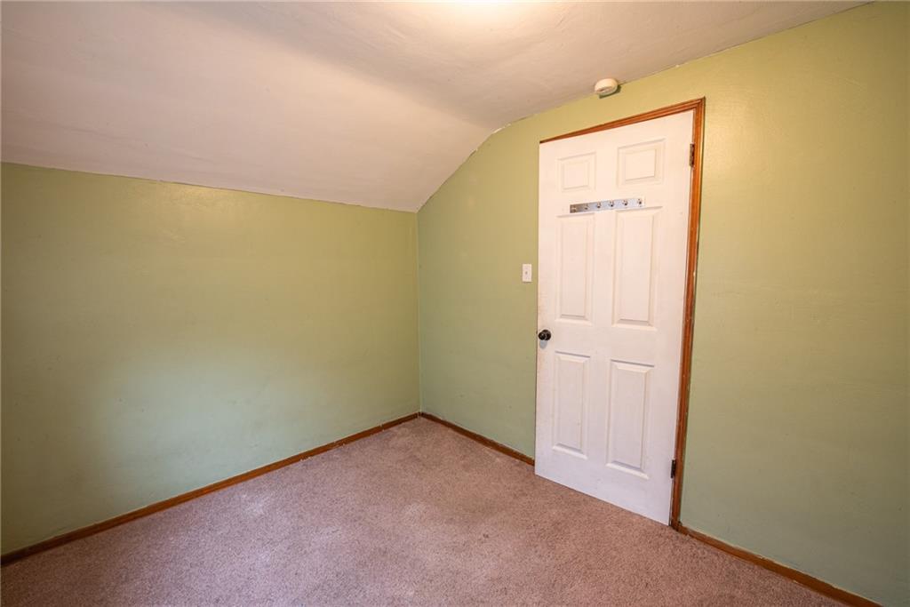 7163 Shannon Road Verona, PA 15147 - Photo 19 of 25 Gallery Image 19