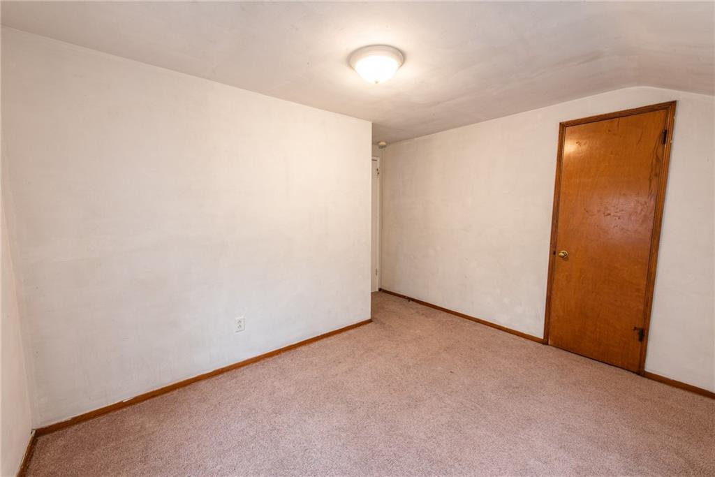 7163 Shannon Road Verona, PA 15147 - Photo 21 of 25 Gallery Image 21