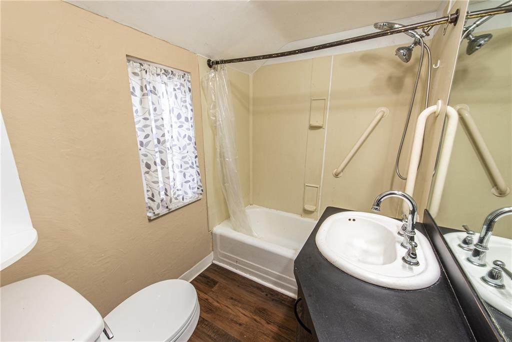 7163 Shannon Road Verona, PA 15147 - Photo 22 of 25 Gallery Image 22