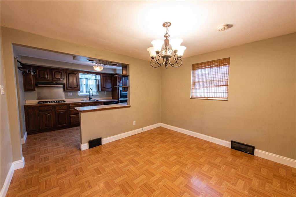 7163 Shannon Road Verona, PA 15147 - Photo 5 of 25 Gallery Image 5