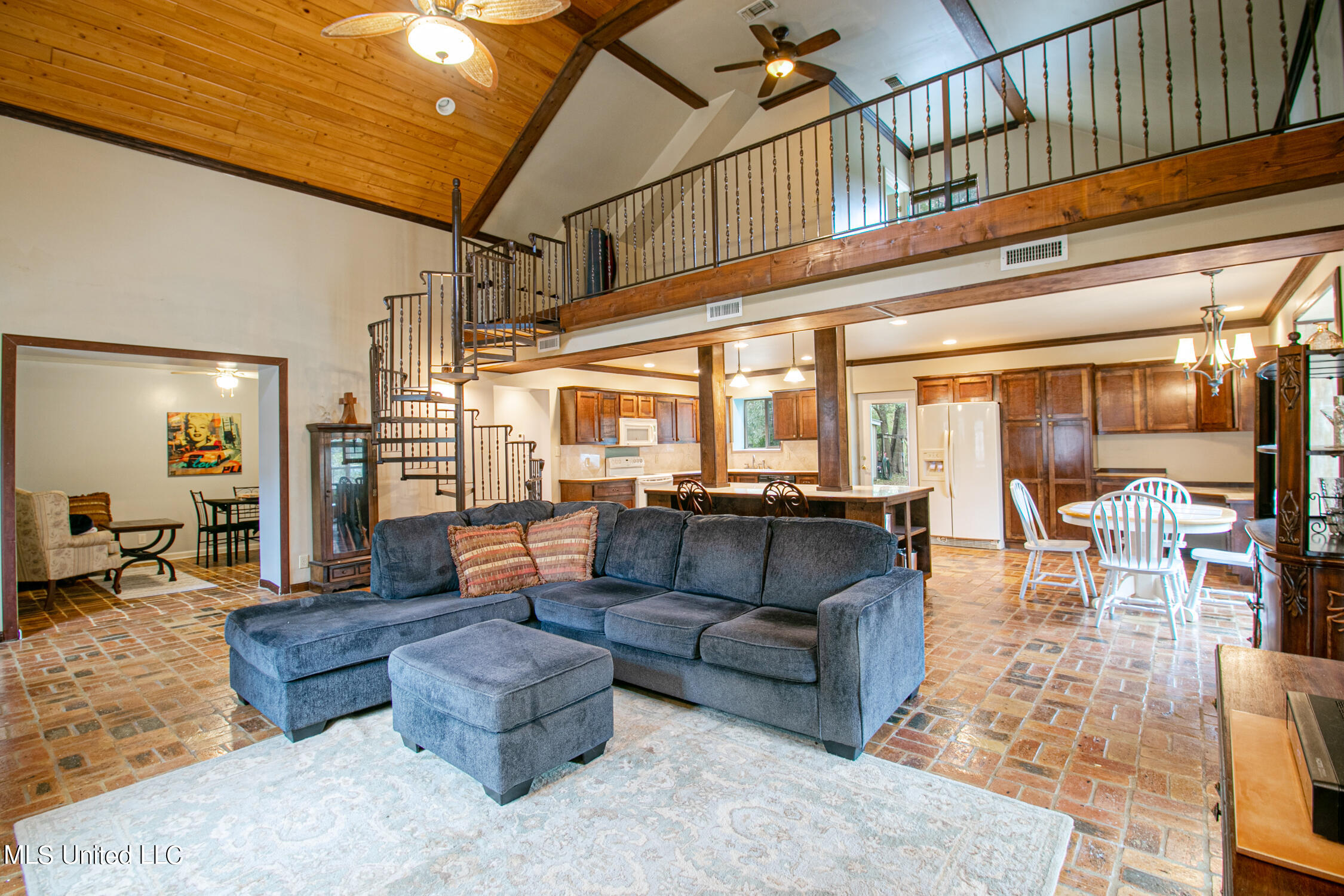 17429 Robinson Road Gulfport, MS 39503 - Photo 6 of 27 Robinson Road 86000-85010