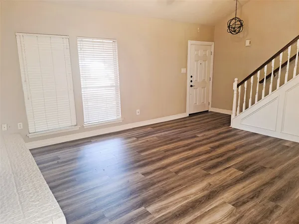 $2,050 | 3206 River Valley Drive, Houston, TX 77339