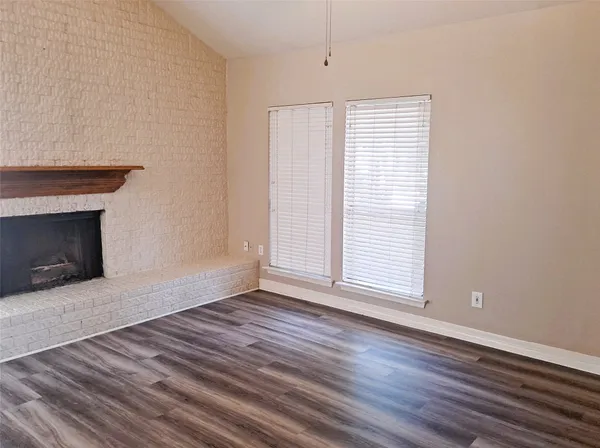 $2,050 | 3206 River Valley Drive, Houston, TX 77339