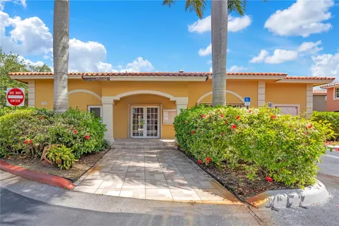 $649,000 | 7711 Southwest 94th Terrace, Miami, FL 33156