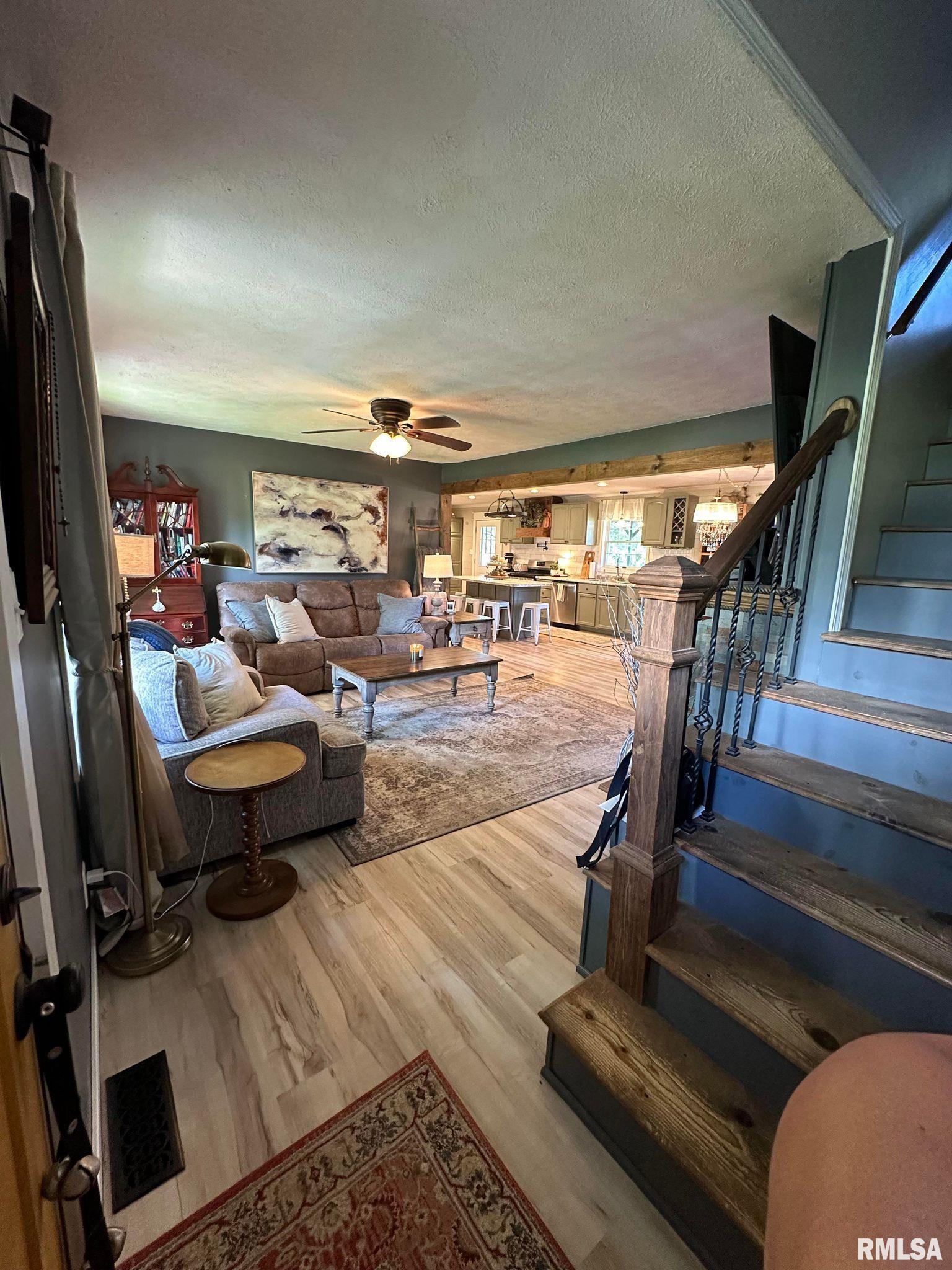 6287 Roberts Road Marion, IL 62959 - Photo 8 of 46 Gallery Image 8