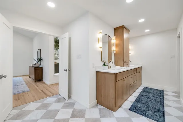 $925,000 | 10944 Yorksprings Drive, Dallas, TX 75218