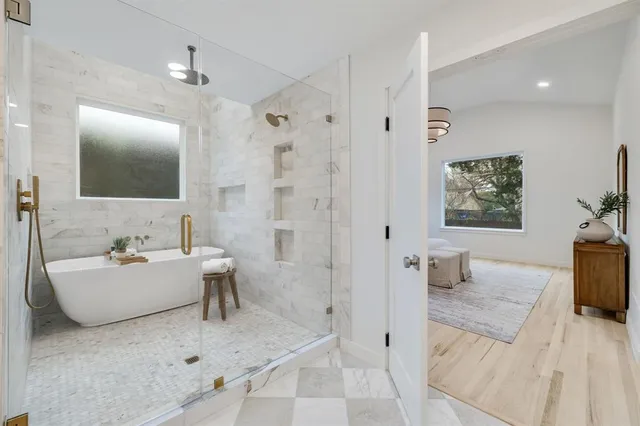 $925,000 | 10944 Yorksprings Drive, Dallas, TX 75218