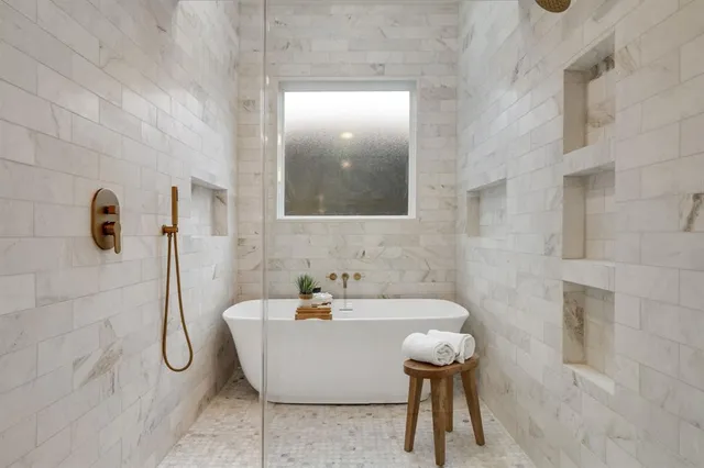 $925,000 | 10944 Yorksprings Drive, Dallas, TX 75218