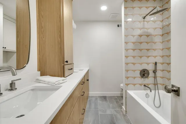 $925,000 | 10944 Yorksprings Drive, Dallas, TX 75218