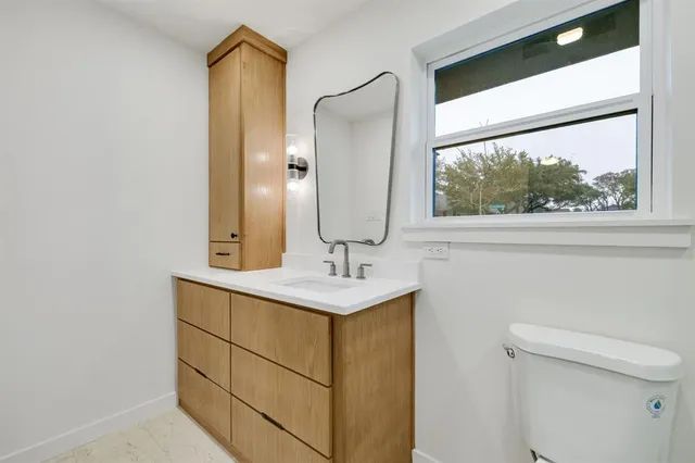 $925,000 | 10944 Yorksprings Drive, Dallas, TX 75218