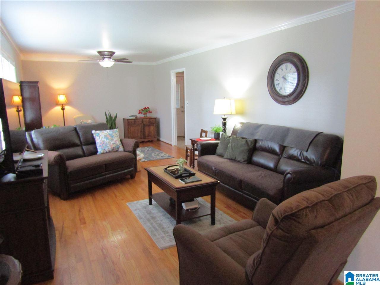 1109 Conger Road Anniston, AL 36207 - Photo 4 of 50