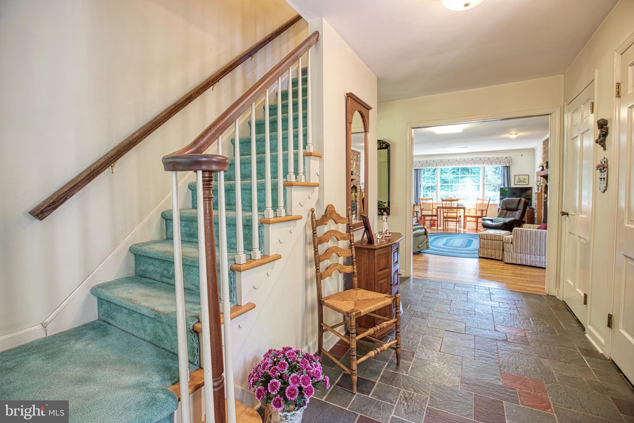 4 Sunset Road Lawrenceville, NJ 08648 - Photo 17 of 43 Entry foyer with staircase to upper floor