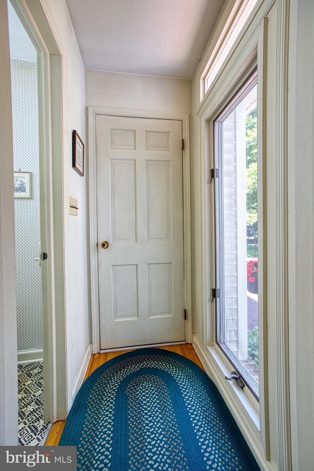 4 Sunset Road Lawrenceville, NJ 08648 - Photo 27 of 43 Door to garage from FR