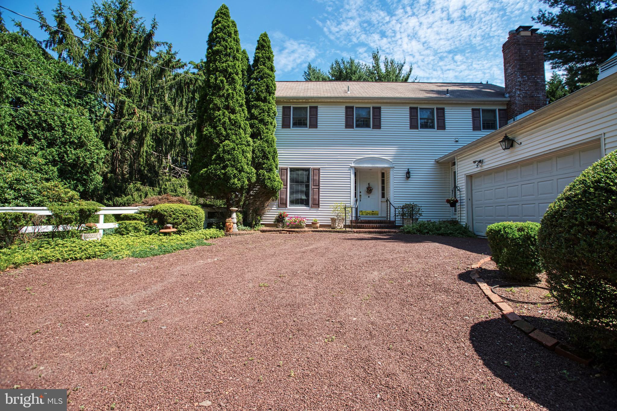 4 Sunset Road Lawrenceville, NJ 08648 - Photo 3 of 43 Front exterior