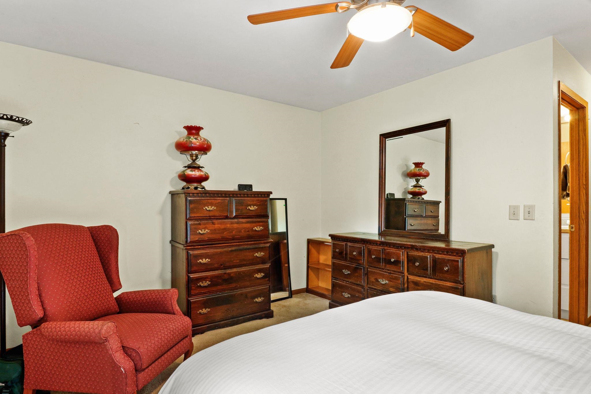 2601 Muir Field Road Madison, WI 53719 - Photo 21 of 34