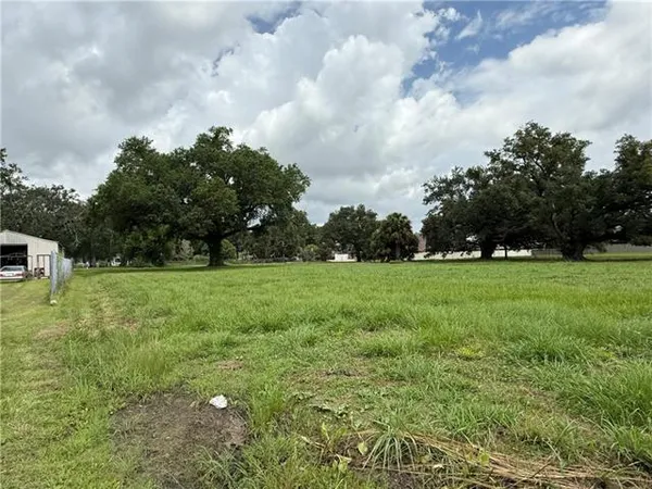 $102,000 | 0 Oak Tree Road, Belle Chasse, LA 70037