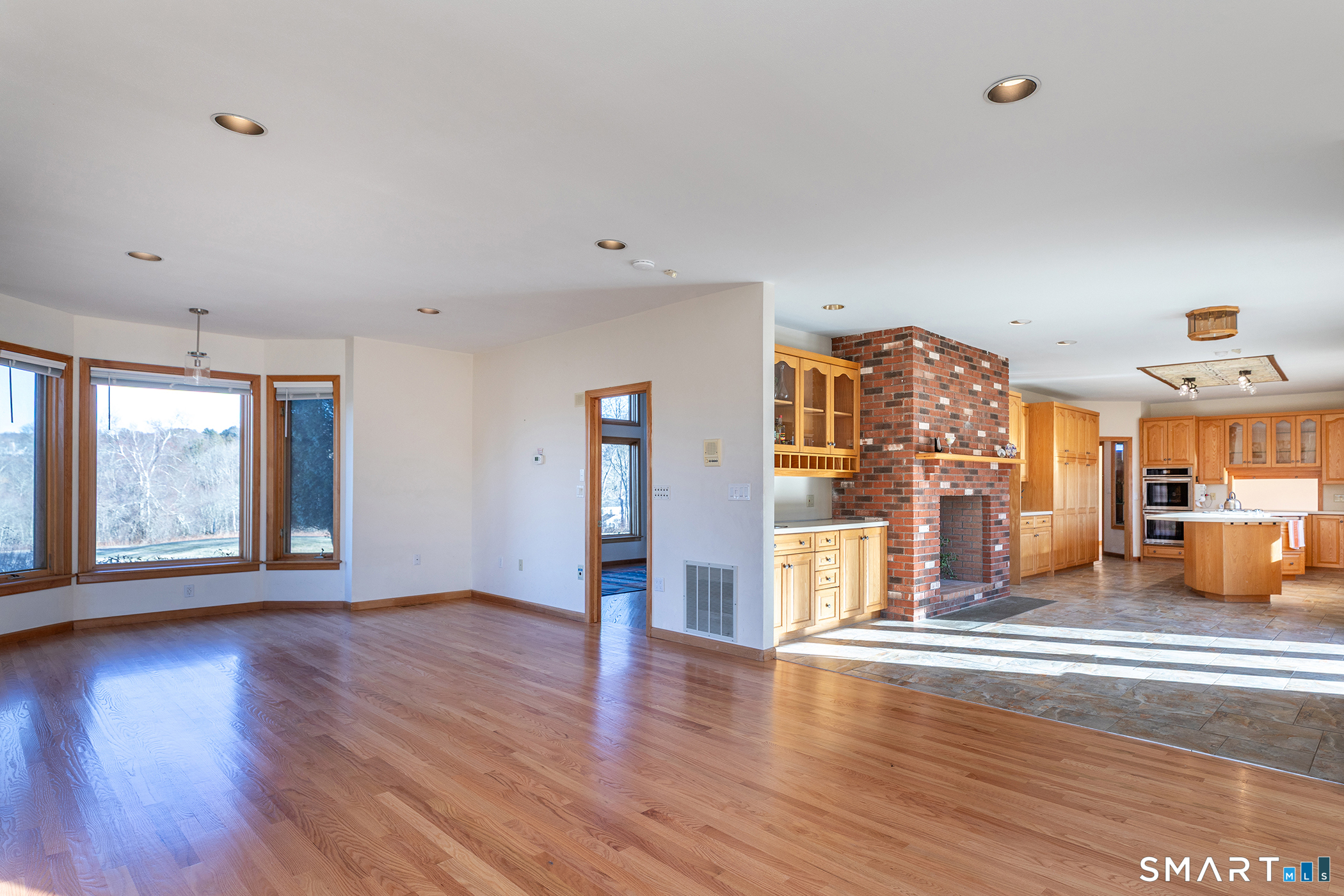 233 Southbury Road Roxbury, CT 06783 - Photo 14 of 38 a view of a livingroom with wooden floor