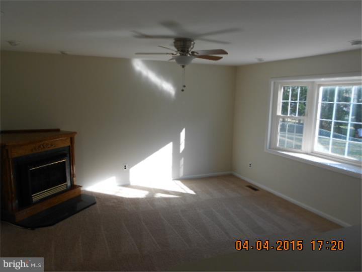 107 Morgan Road Aston, PA 19014 - Photo 11 of 24 Family Room