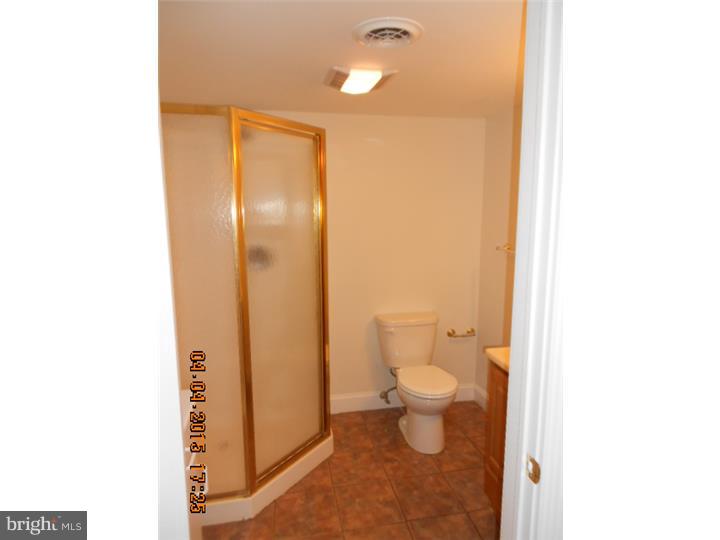 107 Morgan Road Aston, PA 19014 - Photo 23 of 24 Bathroom