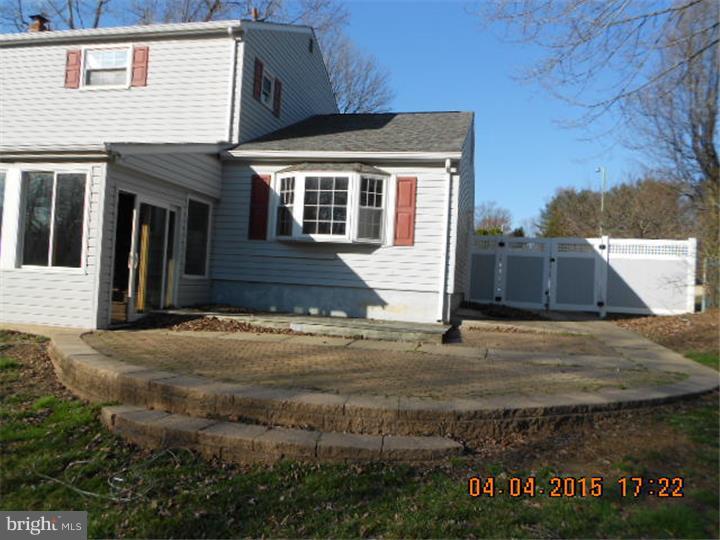 107 Morgan Road Aston, PA 19014 - Photo 5 of 24 Patio