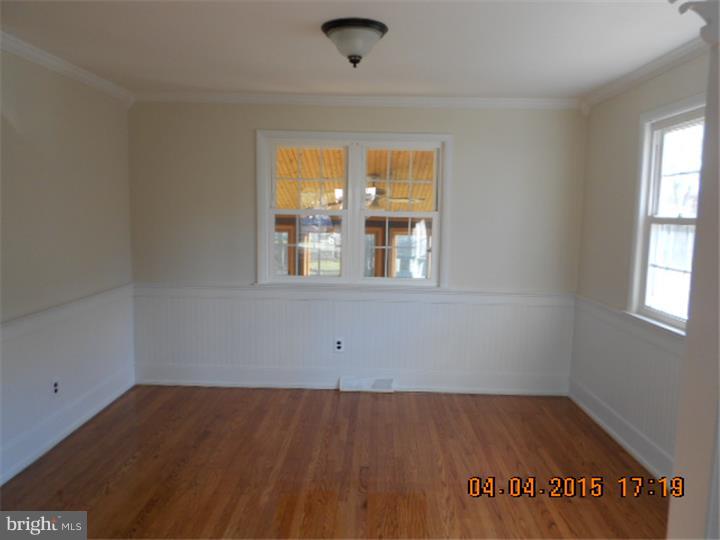 107 Morgan Road Aston, PA 19014 - Photo 8 of 24 Dining Room