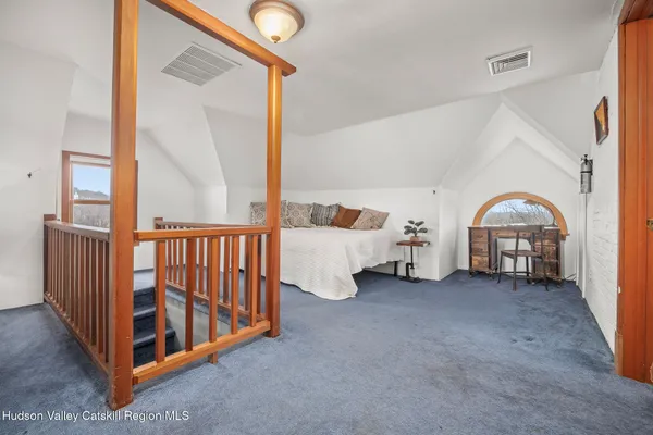 $1,175,000 | 4174 Highway 9W, Saugerties, NY 12490