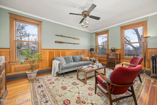 $1,175,000 | 4174 Highway 9W, Saugerties, NY 12490