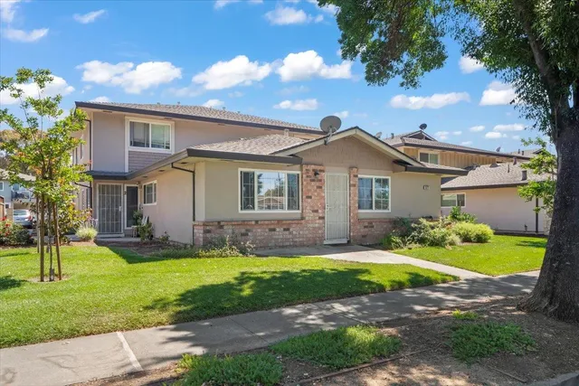 $538,000 | 1372 Branham Lane, Unit 1, San Jose, CA 95118