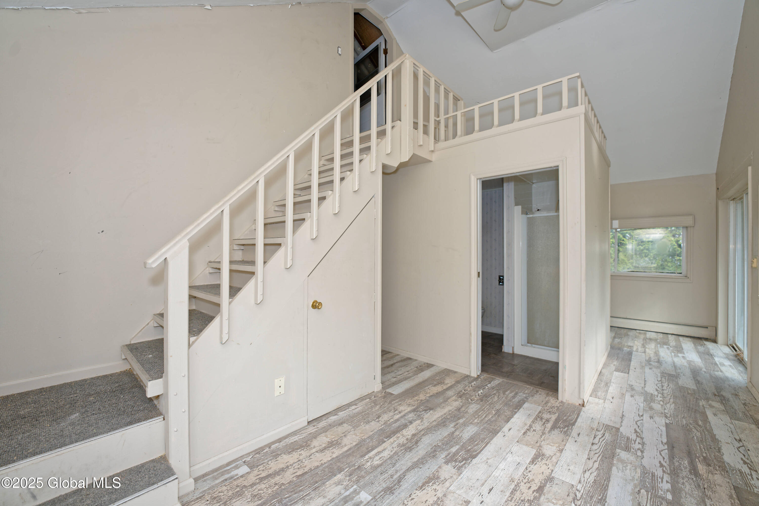 387 Hudson River Road Halfmoon, NY 12188 - Photo 16 of 43 3 Sunroom 2