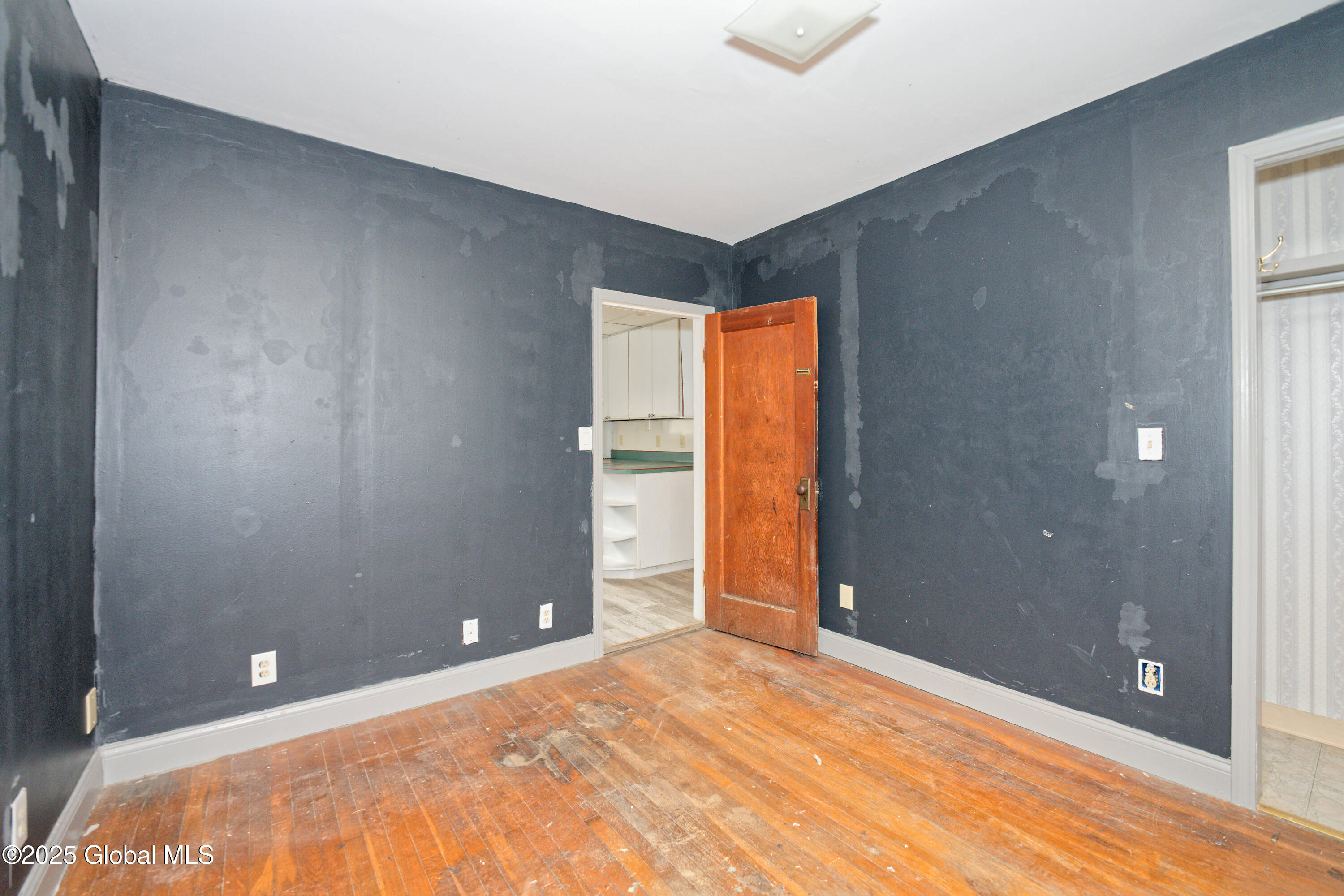 387 Hudson River Road Halfmoon, NY 12188 - Photo 19 of 43 4 Bedroom 2