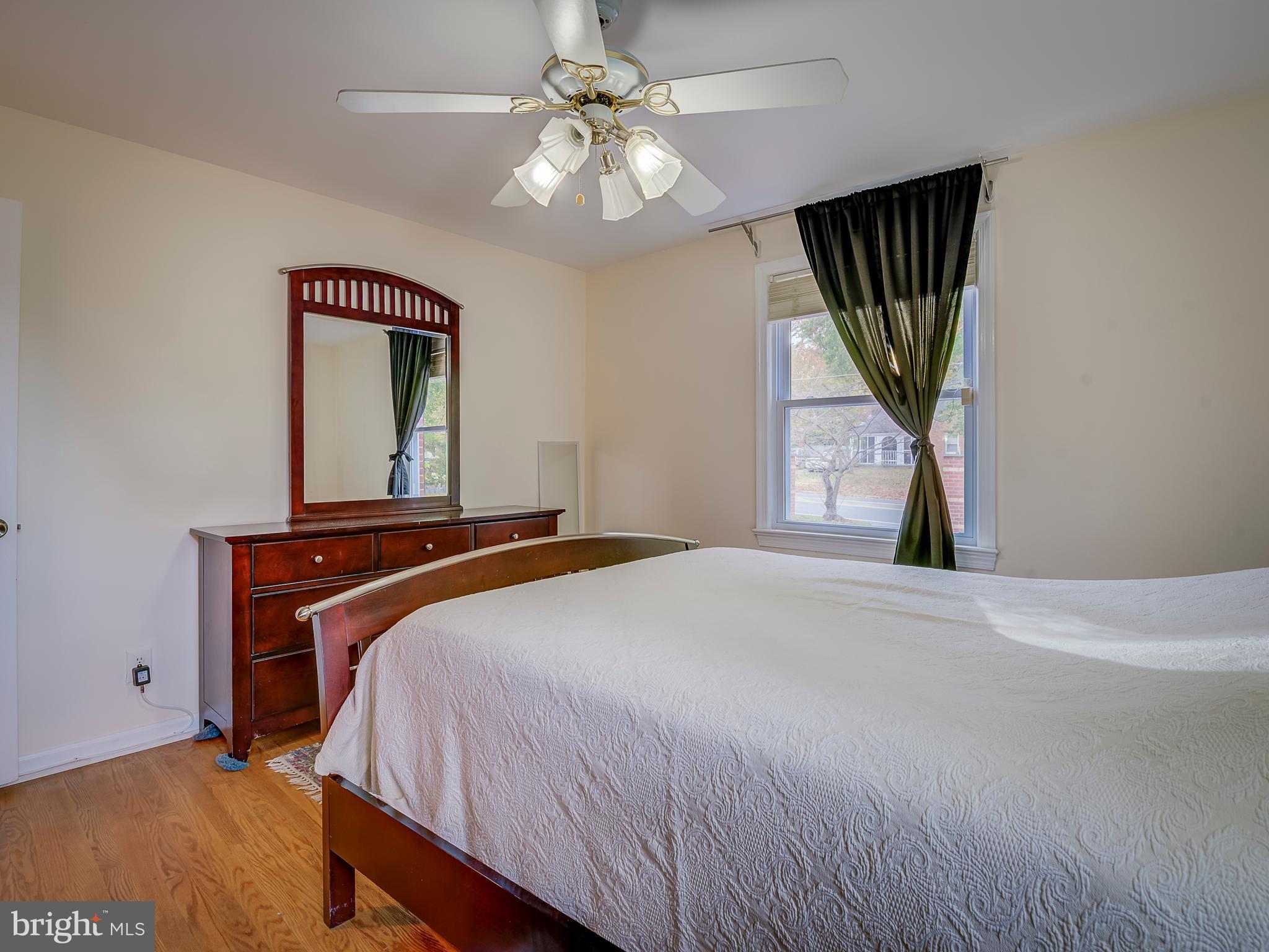 2004 Arcola Avenue Silver Spring, MD 20902 - Photo 23 of 43 Gallery Image 23