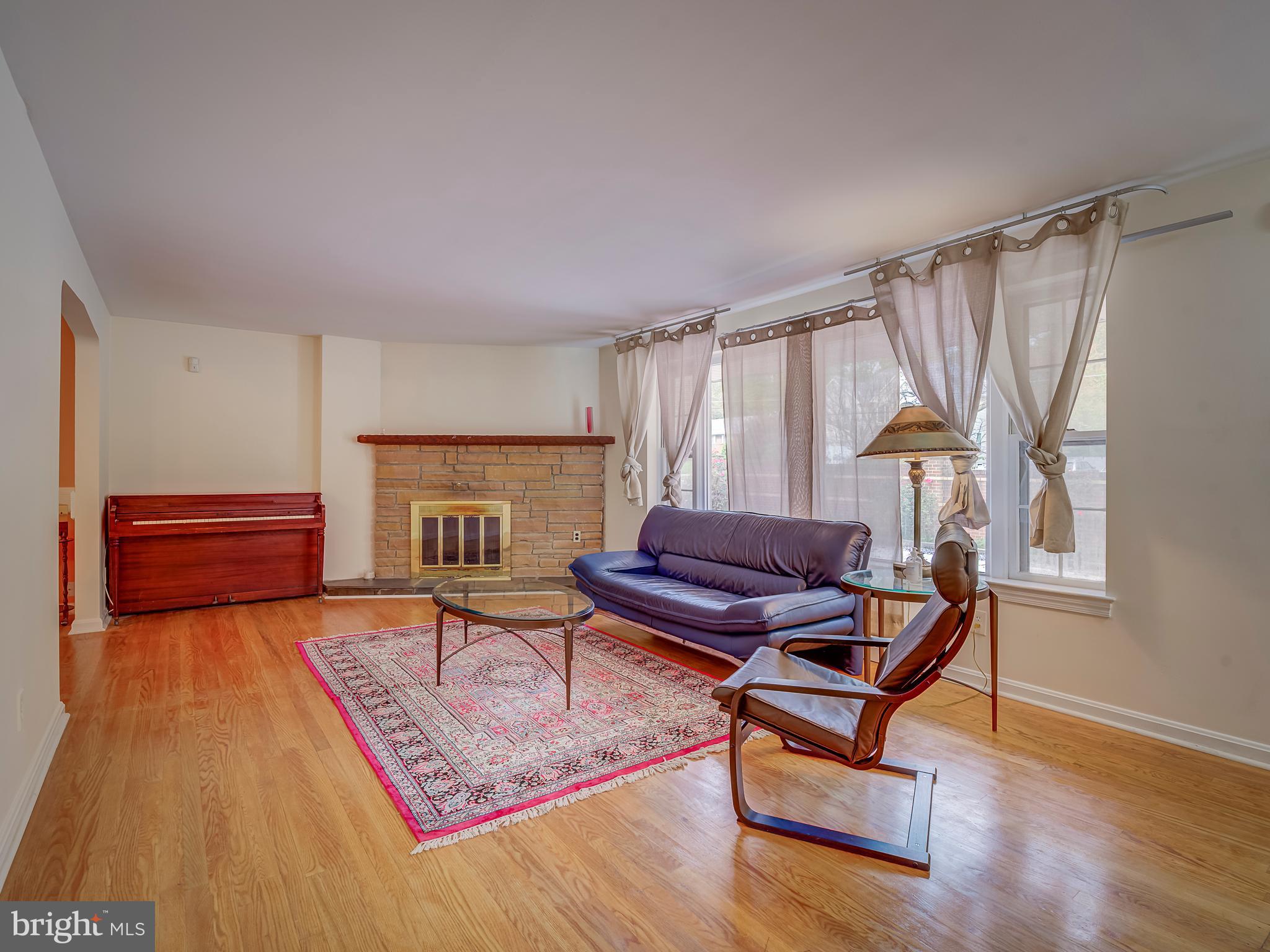 2004 Arcola Avenue Silver Spring, MD 20902 - Photo 6 of 43 Well maintained hardwood throughout