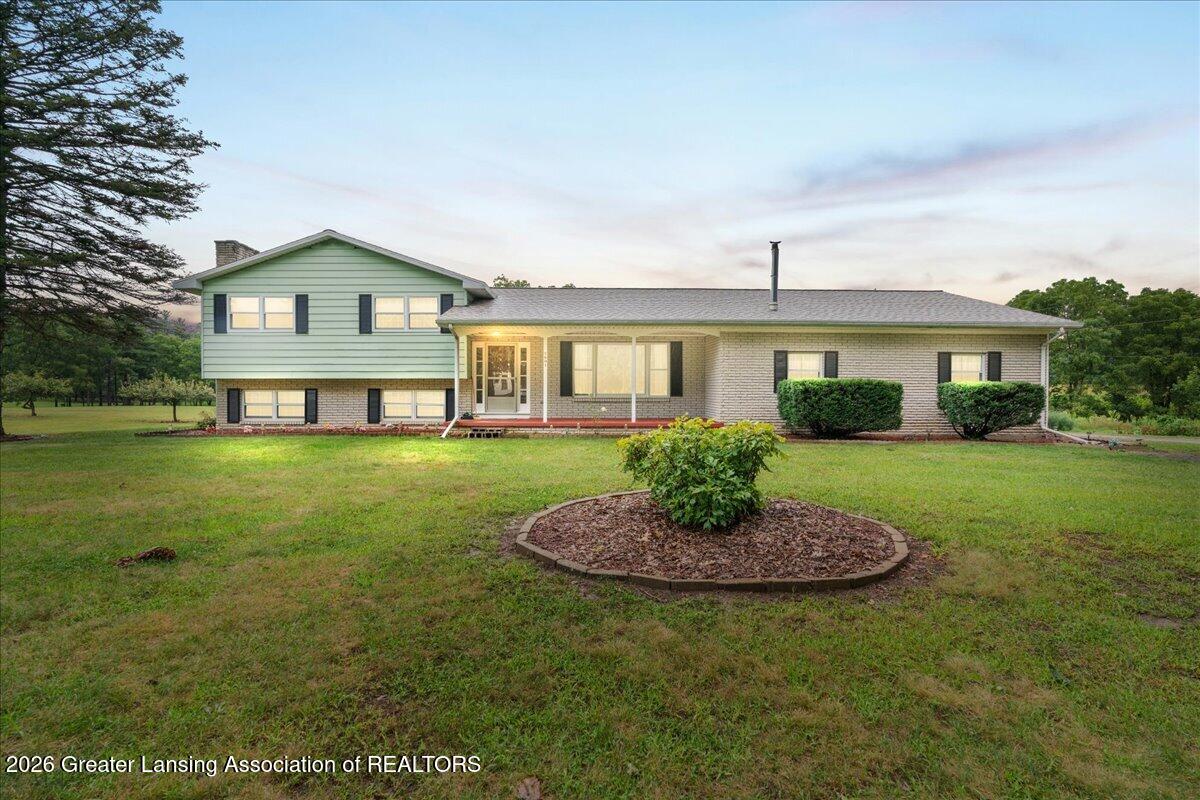 7691 Wilson Road Eaton Rapids, MI 48827 - Photo 1 of 47 Front