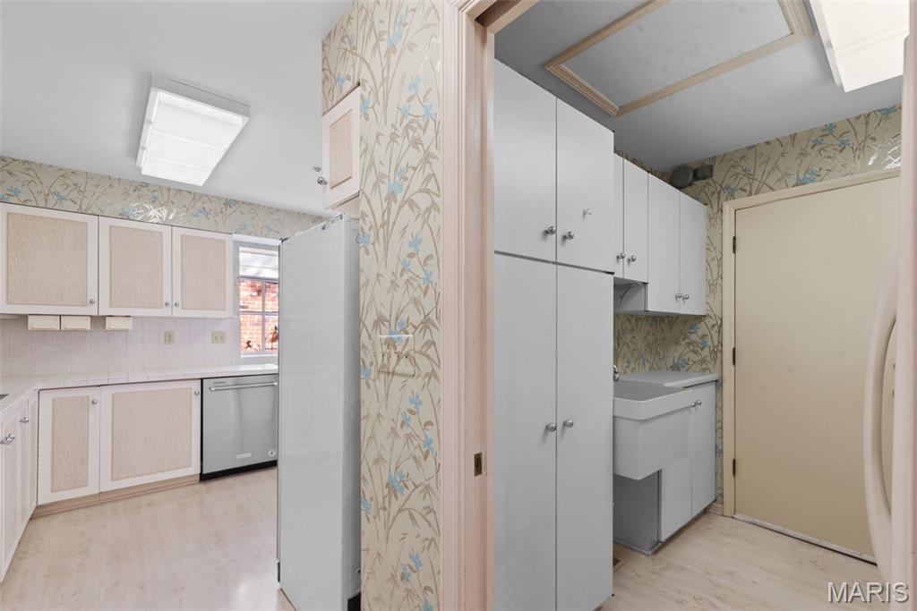 330 Morristown Court Chesterfield, MO 63017 - Photo 11 of 41