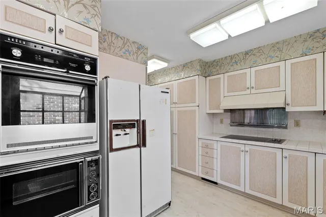 $499,900 | 330 Morristown Court, Chesterfield, MO 63017