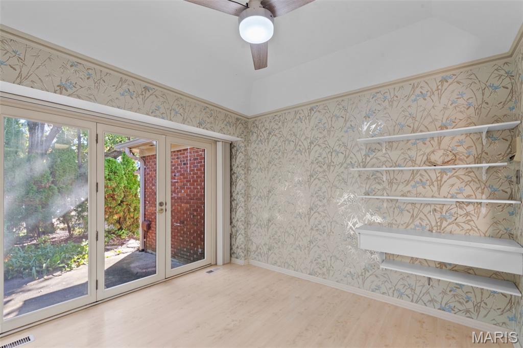 330 Morristown Court Chesterfield, MO 63017 - Photo 14 of 41