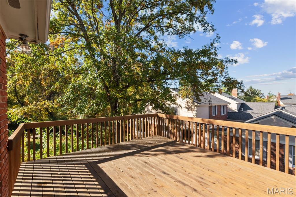 330 Morristown Court Chesterfield, MO 63017 - Photo 24 of 41