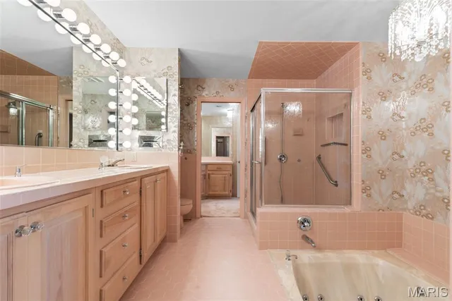 $499,900 | 330 Morristown Court, Chesterfield, MO 63017