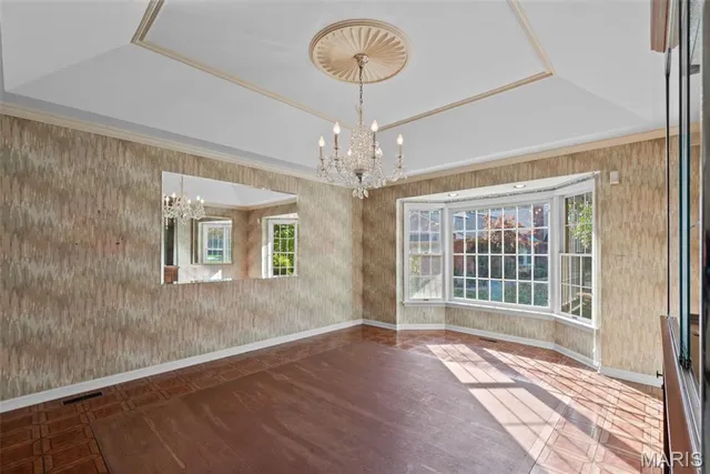 $499,900 | 330 Morristown Court, Chesterfield, MO 63017