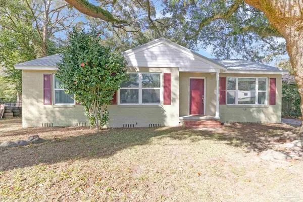 $245,000 | 810 West Lakeview Avenue, Pensacola, FL 32501