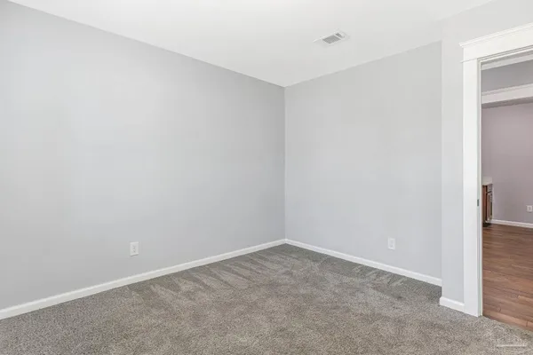 $245,000 | 810 West Lakeview Avenue, Pensacola, FL 32501
