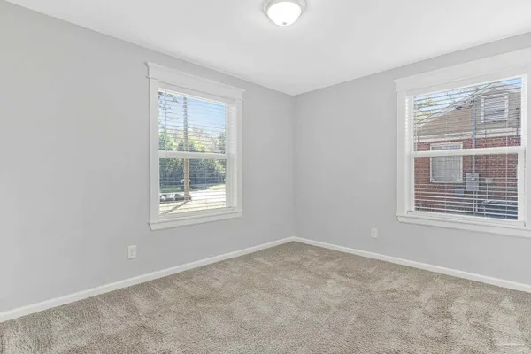 $245,000 | 810 West Lakeview Avenue, Pensacola, FL 32501