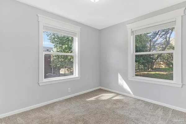 $245,000 | 810 West Lakeview Avenue, Pensacola, FL 32501