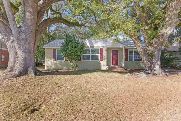 $245,000 | 810 West Lakeview Avenue, Pensacola, FL 32501