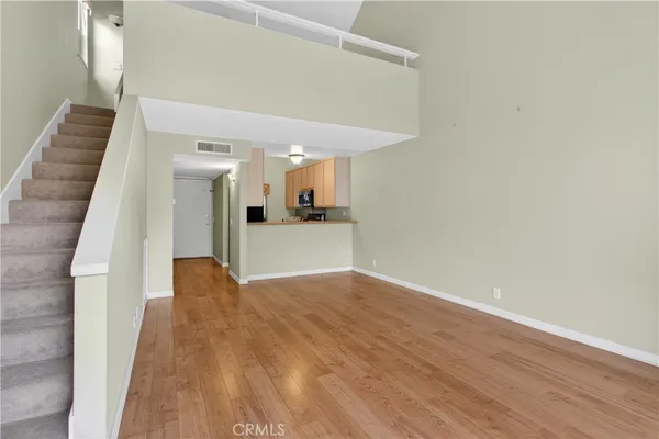 $549,900 | 143 Orange Blossom, Unit 113, Irvine, CA 92618