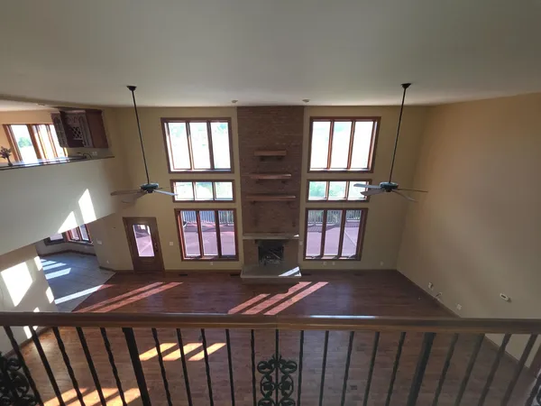 $900,000 | 10187 Cherokee Lane, Aurora, IN 47001