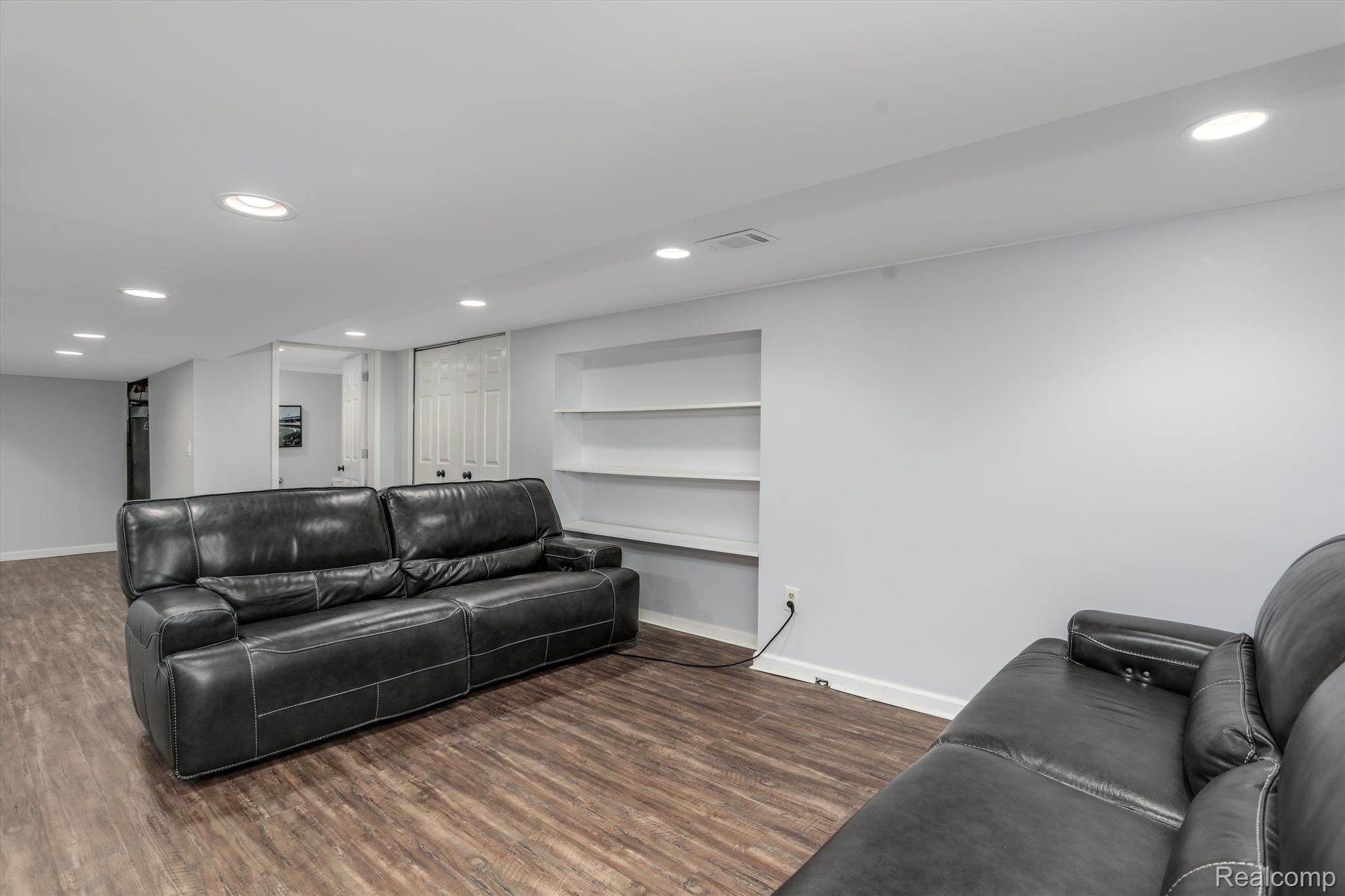 4044 Lincoln Road Bloomfield Hills, MI 48301 - Photo 41 of 61 Gallery Image 41