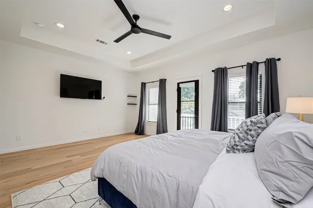 $2,800 | 4101 Edison Street, Houston, TX 77009