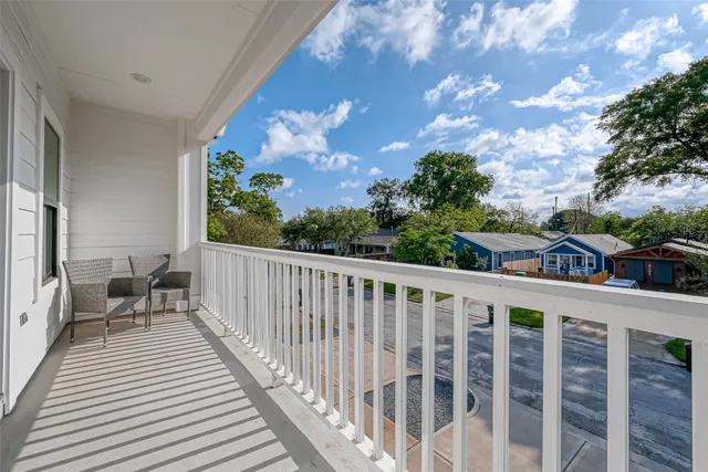 $2,800 | 4101 Edison Street, Houston, TX 77009