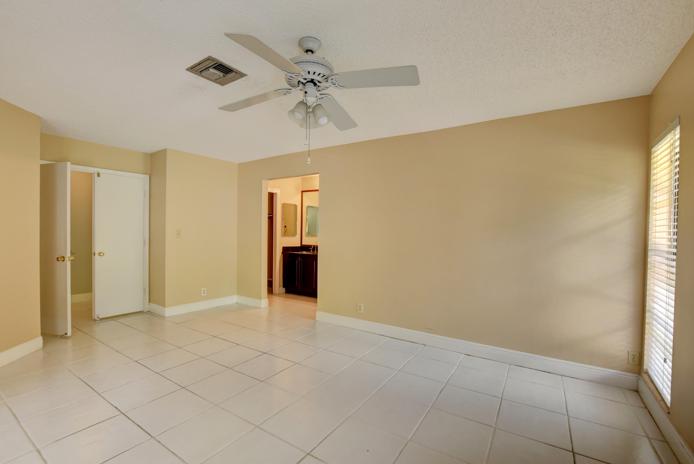 7091 San Sebastian Circle Boca Raton, FL 33433 - Photo 27 of 52 33_ebf_7751and4more